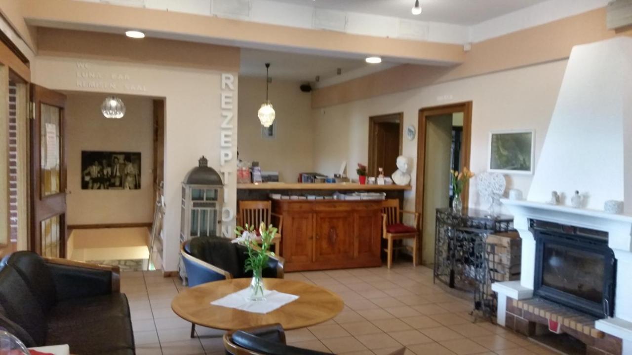 Gasthaus Und Hotel An Der Kost Hattingen Esterno foto