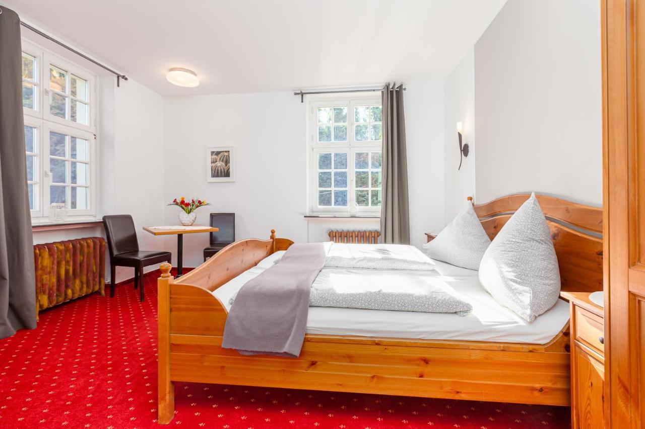 Gasthaus Und Hotel An Der Kost Hattingen Esterno foto